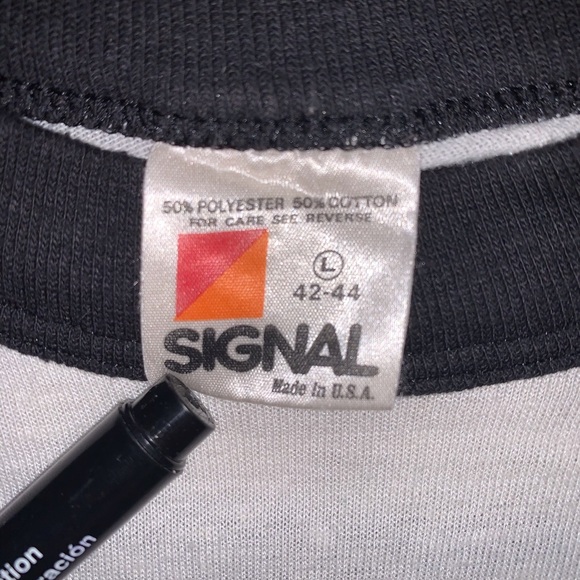 COPY - Huey Lewis & the News VINTAGE OAKLAND CONCERT TEE - Picture 6 of 7